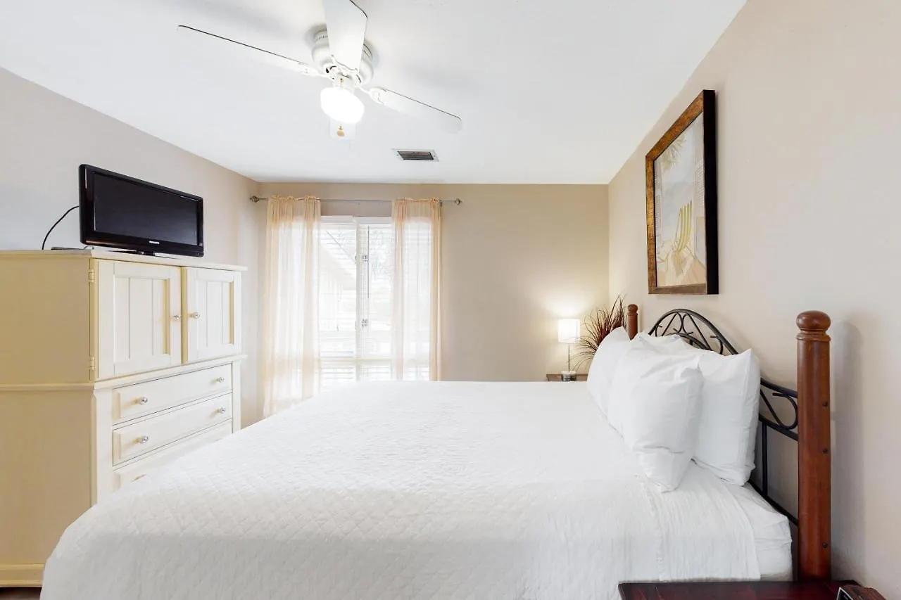 Seascape Lakefront Villas 228 Destin Holiday home
